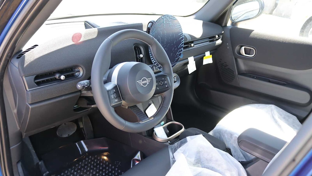 New 2026 MINI 4 Door Signature Plus Sedan