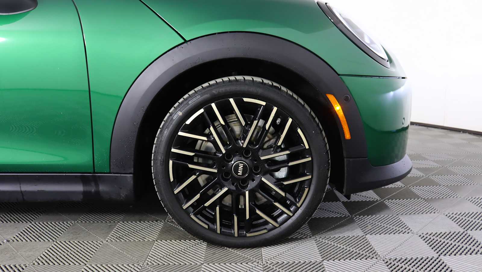 2026 MINI Hardtop 2 Door S - Photo 6