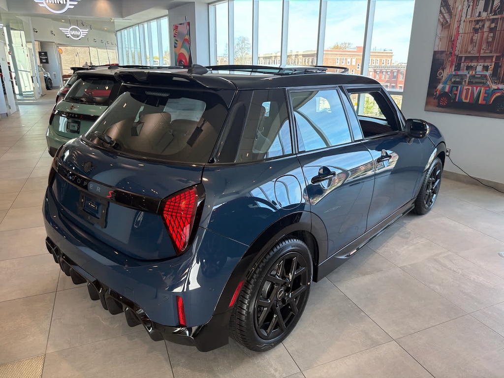 New 2026 MINI 4 Door Iconic Sedan