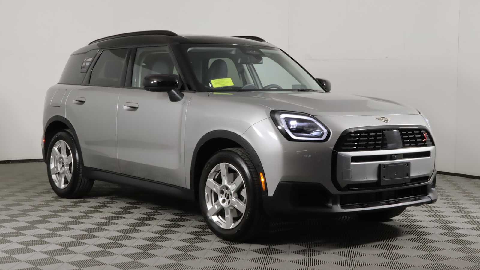 2025 MINI Countryman S ALL4's photo