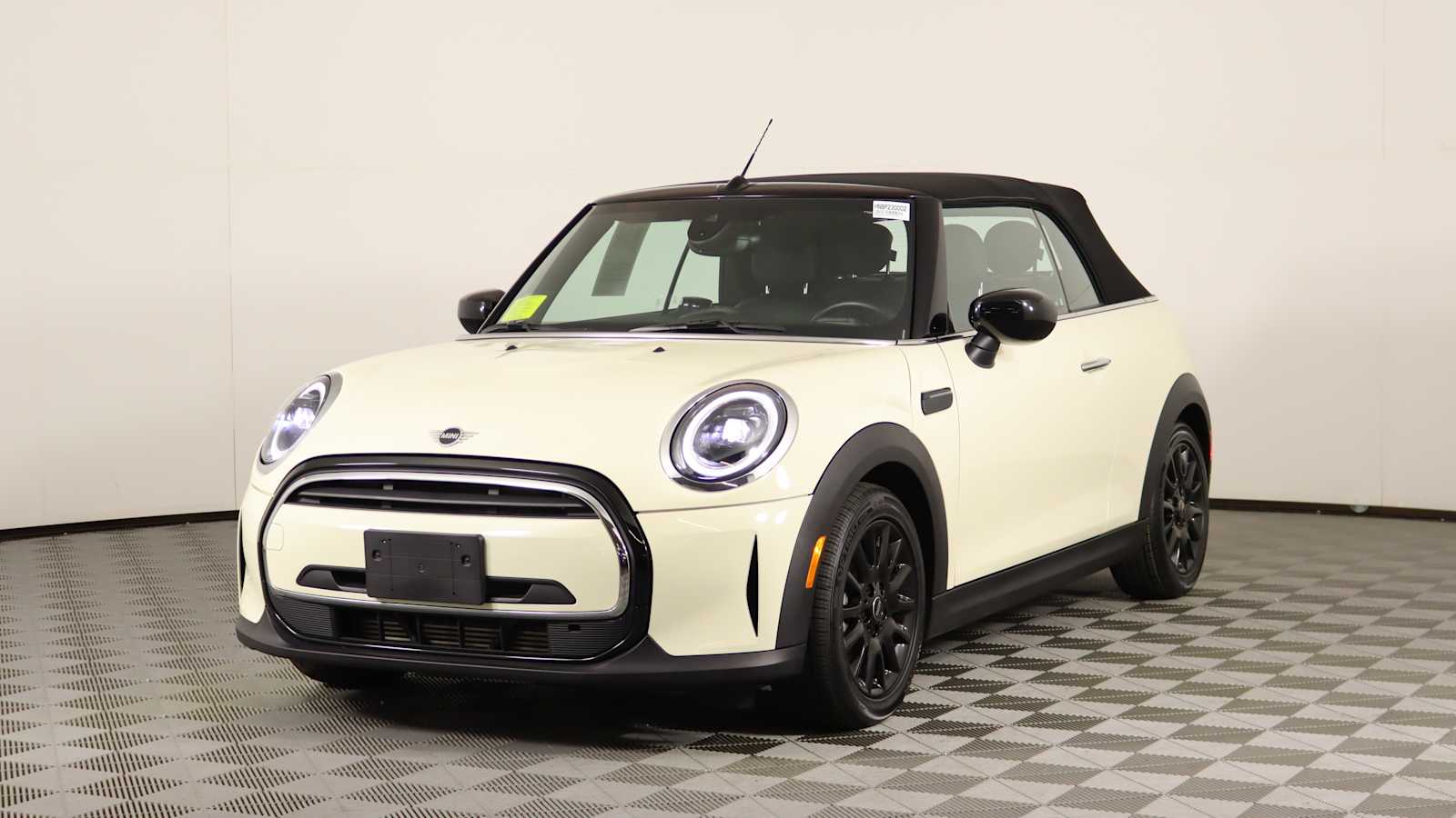 2023 Mini Cooper Convertible photo 2