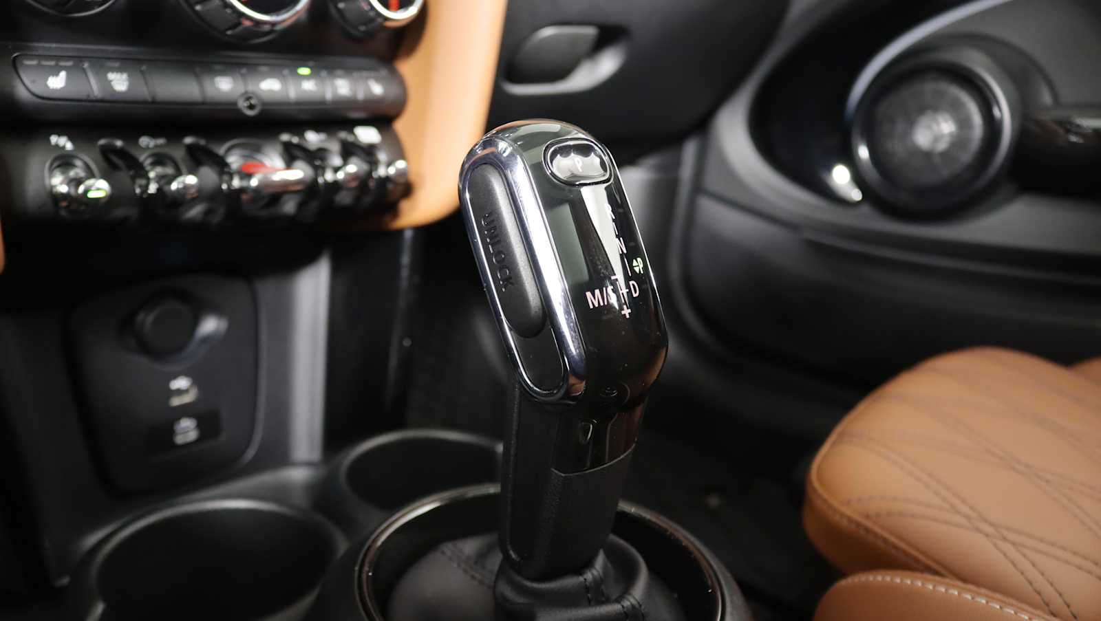used 2023 MINI Hardtop 2 Door car, priced at $28,761