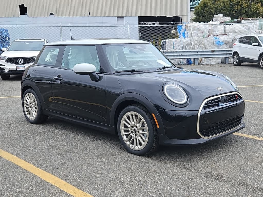 New 2026 MINI 2 Door Signature Plus Coupe