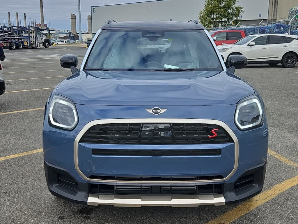 New 2026 MINI Countryman Iconic SUV