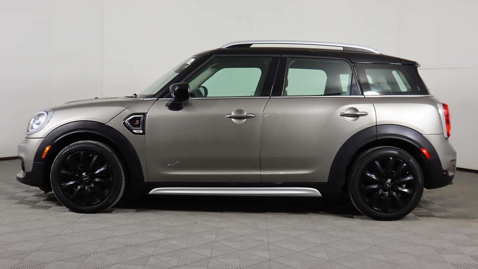 used 2020 MINI Countryman car, priced at $20,291