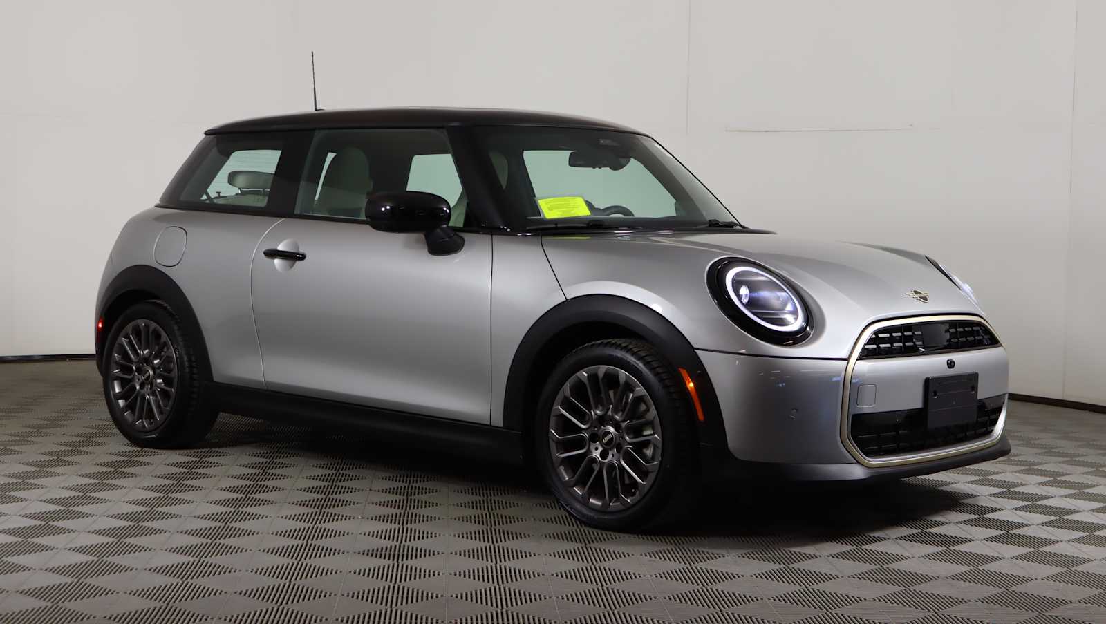 2025 MINI Cooper 2-Door Hatchback FWD