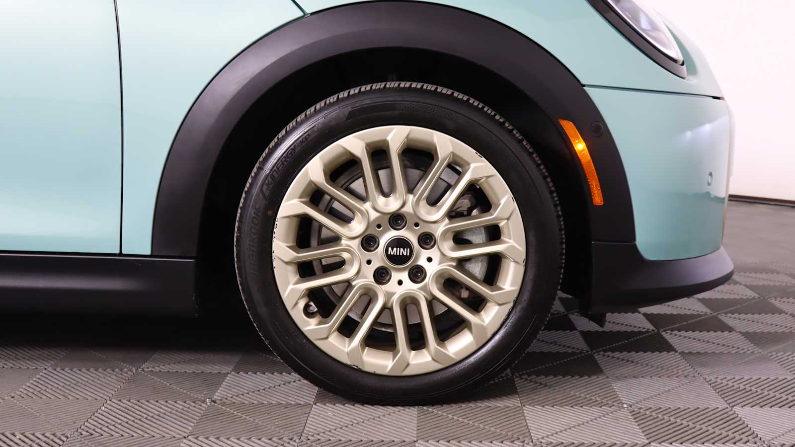 used 2025 MINI Hardtop 2 Door car, priced at $29,821