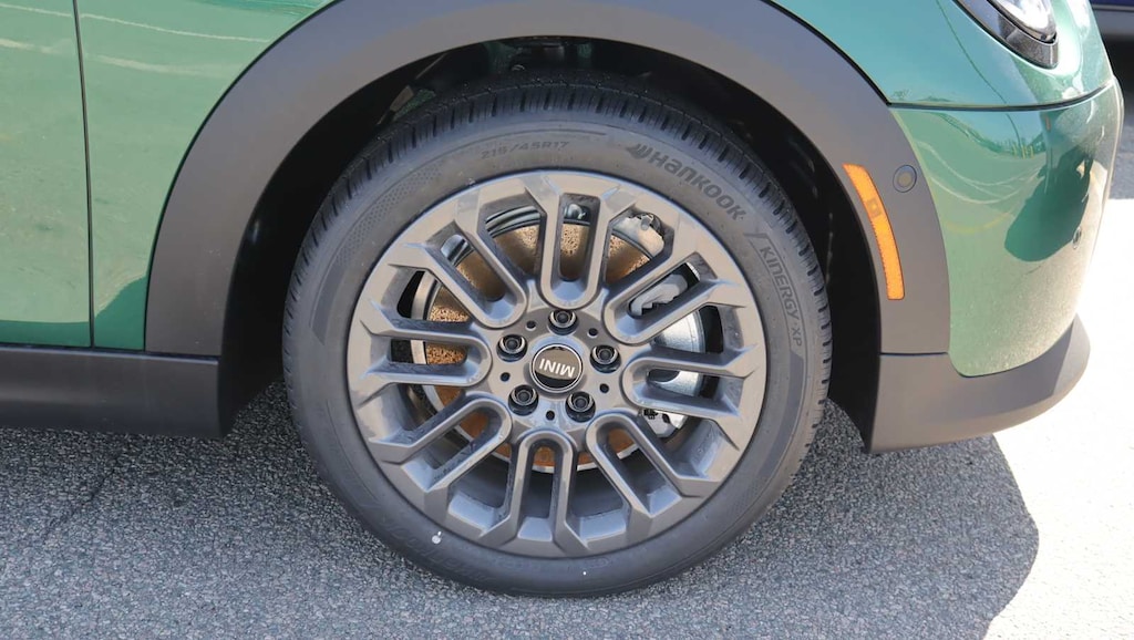New 2026 MINI 4 Door Signature Plus Sedan