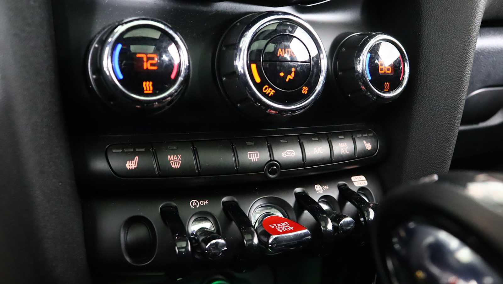 used 2019 MINI Hardtop 2 Door car, priced at $19,036