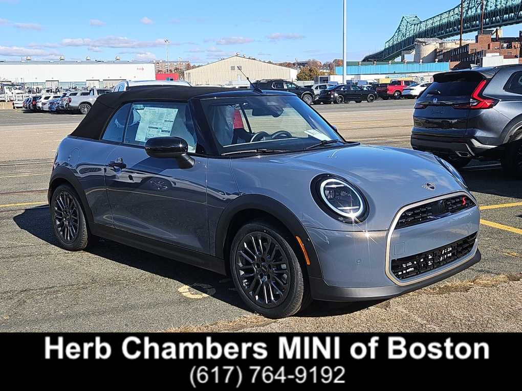 2026 MINI Convertible S's photo