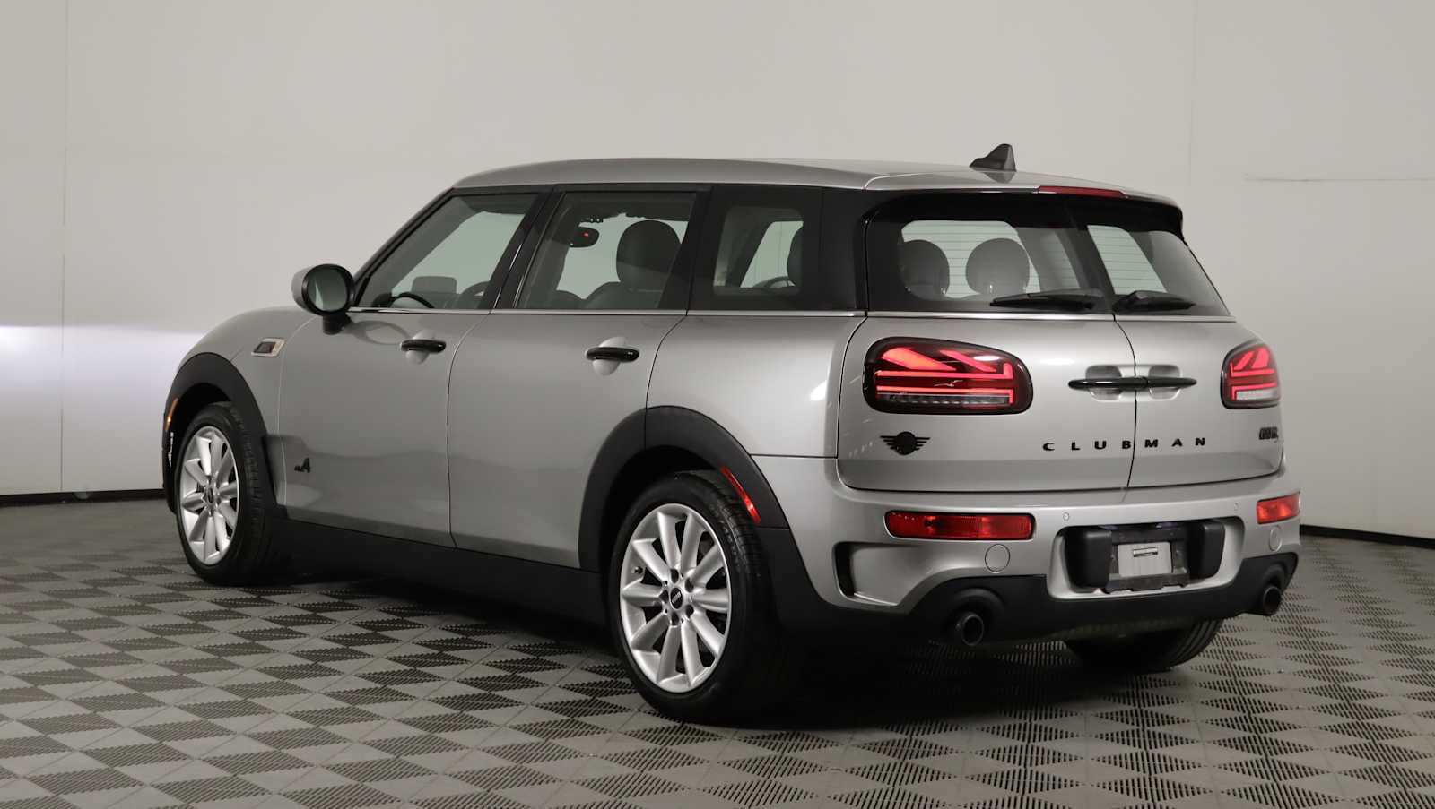 used 2023 MINI Clubman car, priced at $28,636