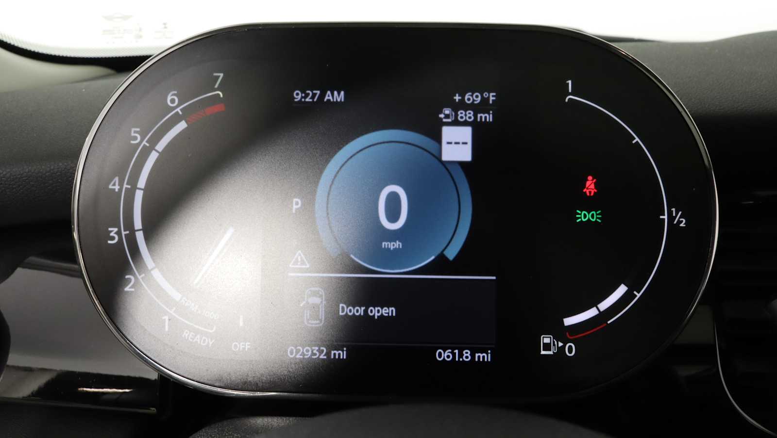 used 2023 MINI Hardtop 2 Door car, priced at $23,878