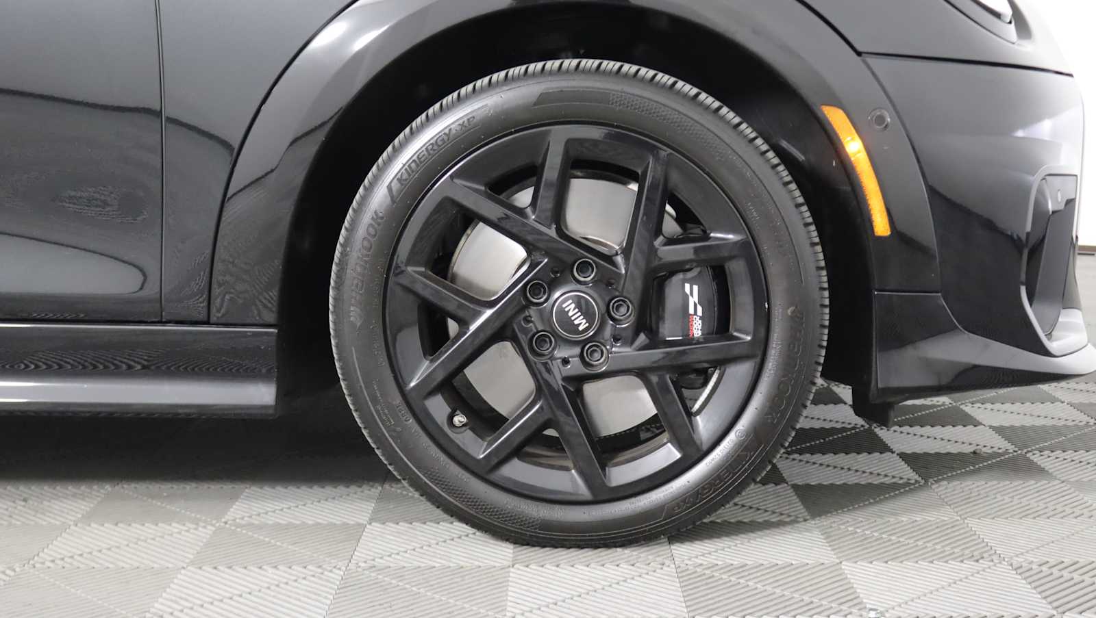 used 2025 MINI Hardtop 4 Door car, priced at $35,778