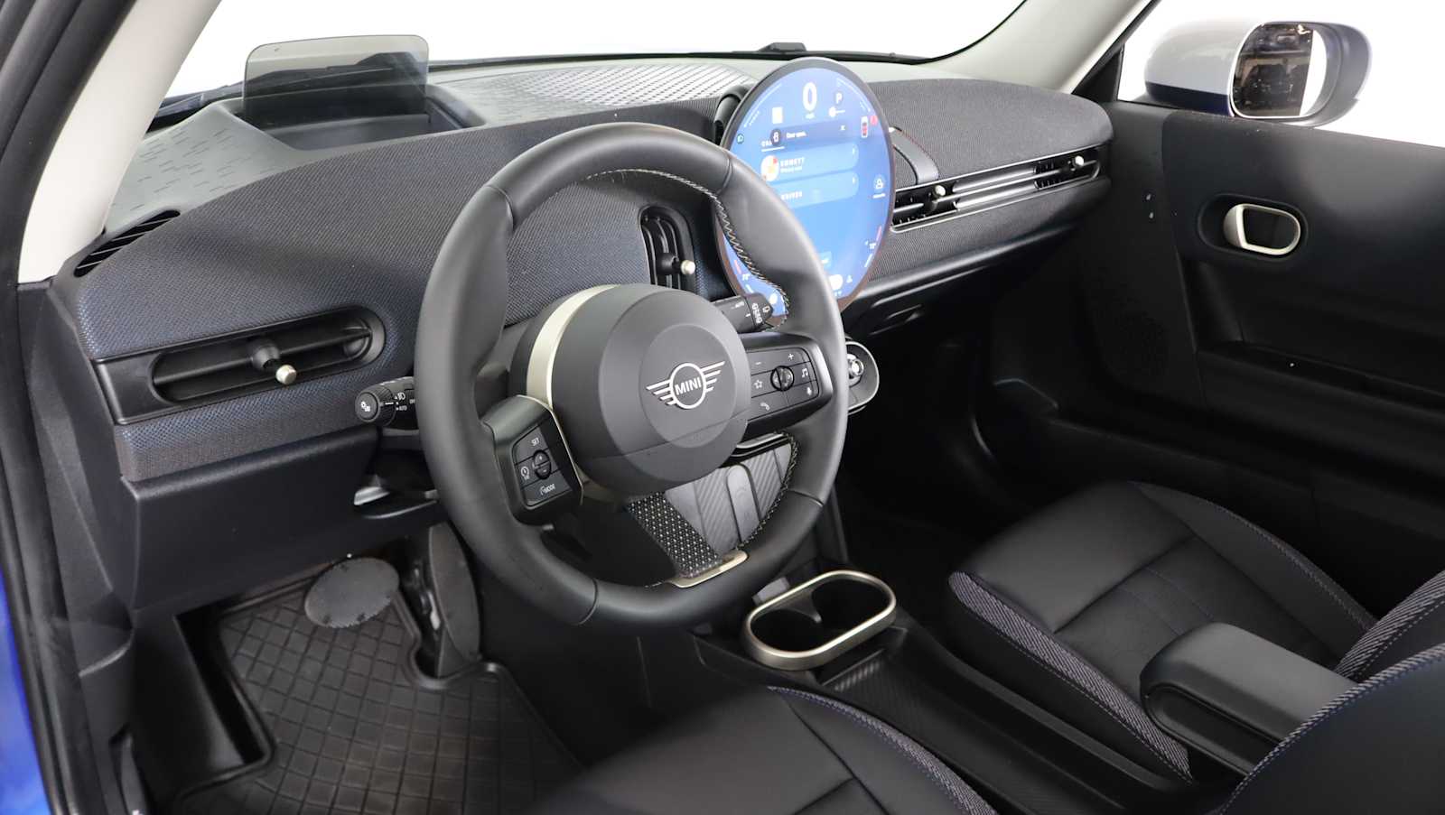 used 2025 MINI Hardtop 2 Door car, priced at $30,998