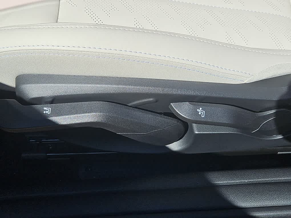 2026 MINI Convertible Base - Photo 9