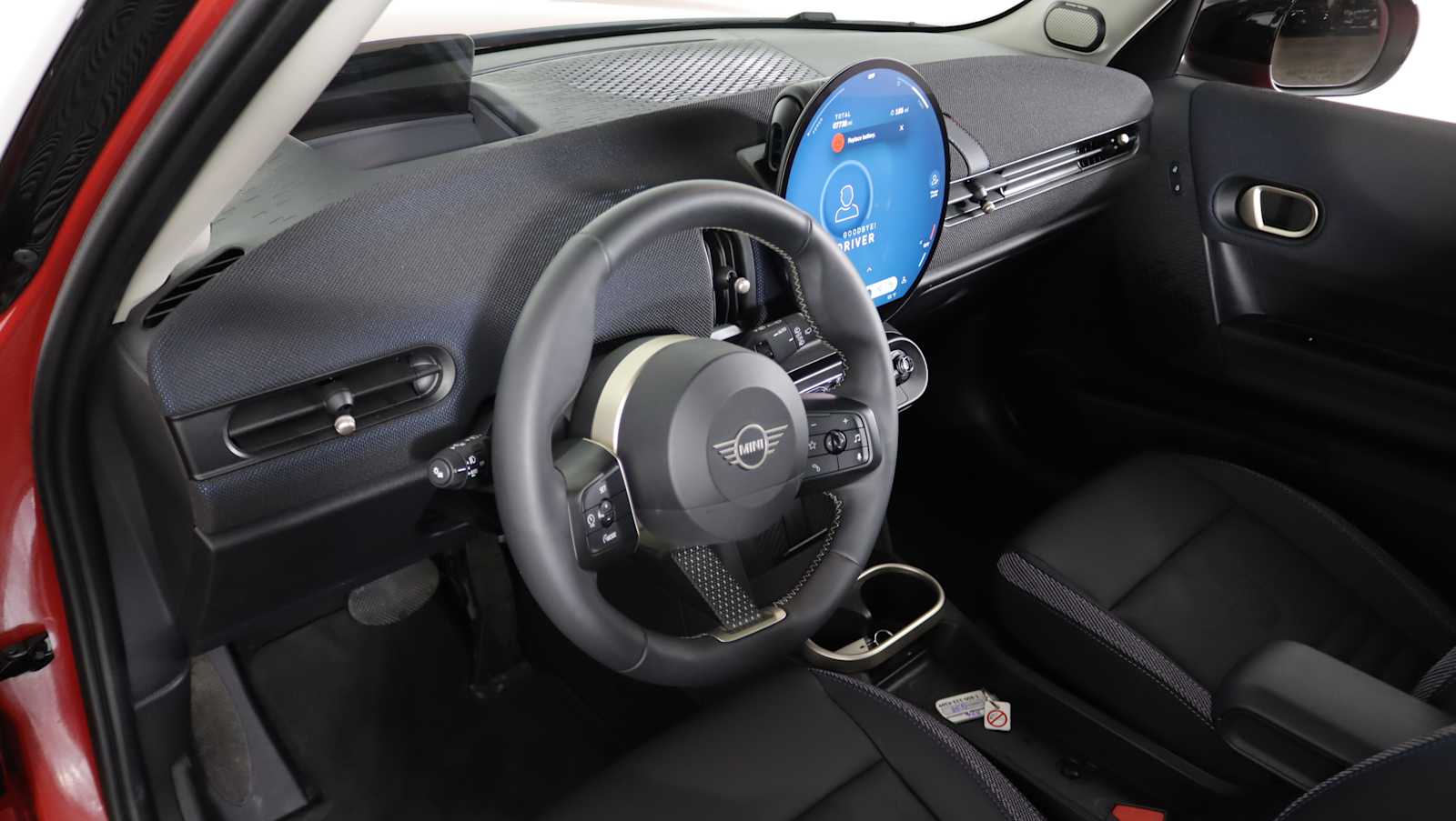 used 2025 MINI Hardtop 4 Door car, priced at $32,550