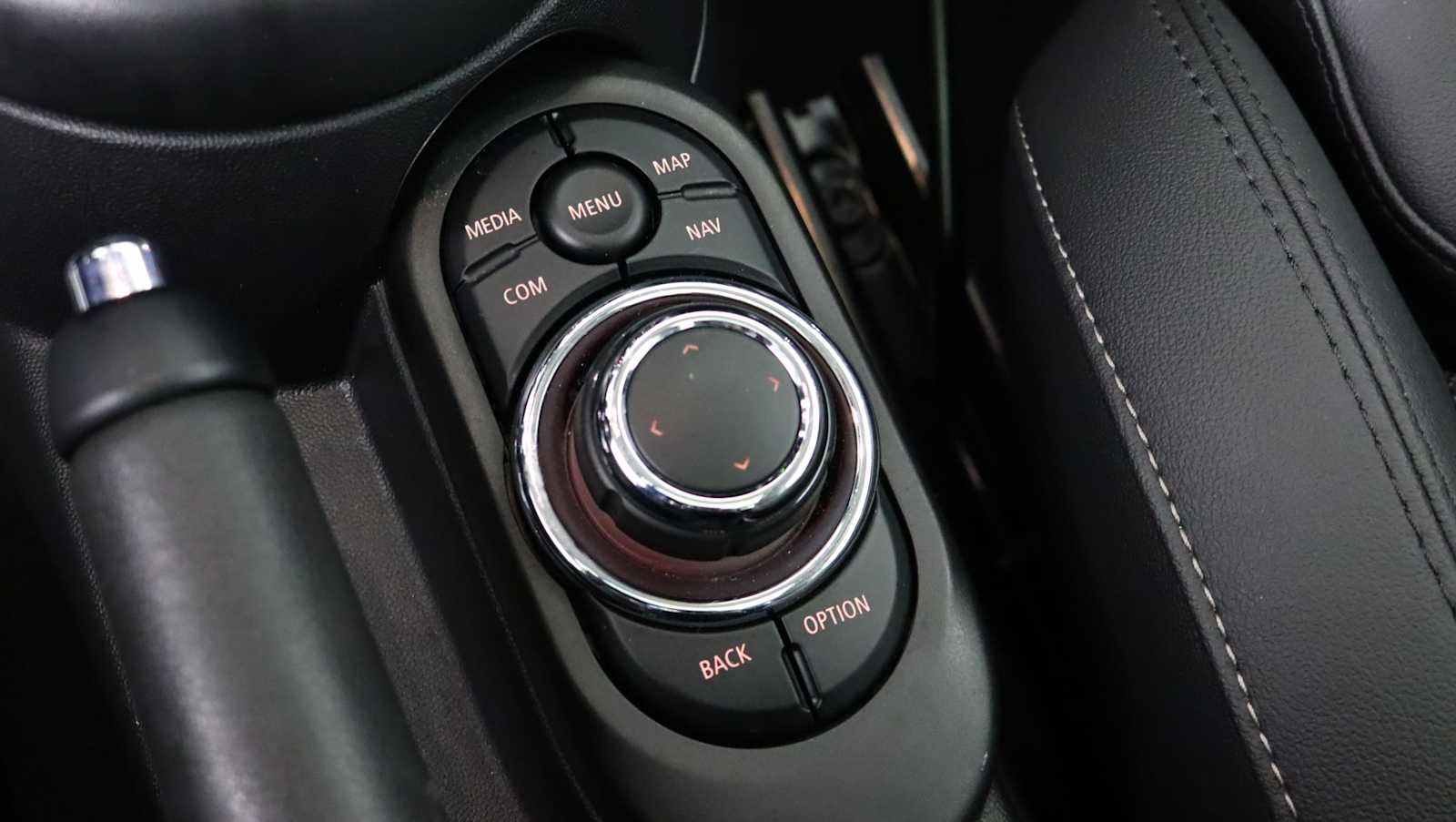 used 2023 MINI Hardtop 2 Door car, priced at $23,771