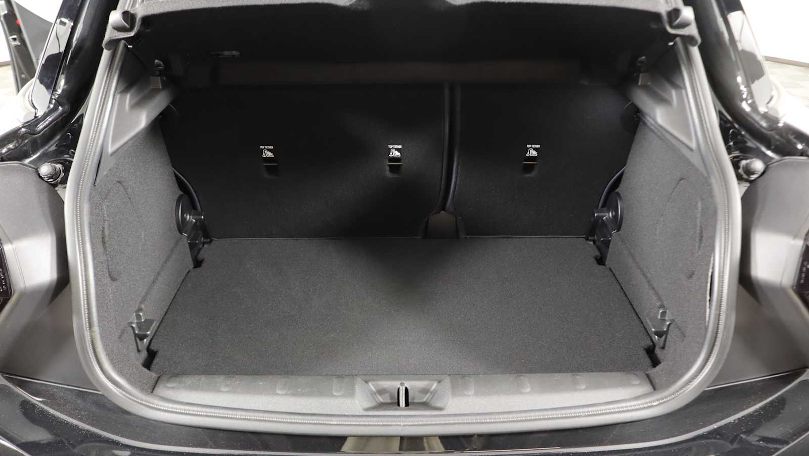 used 2025 MINI Hardtop 4 Door car, priced at $32,798