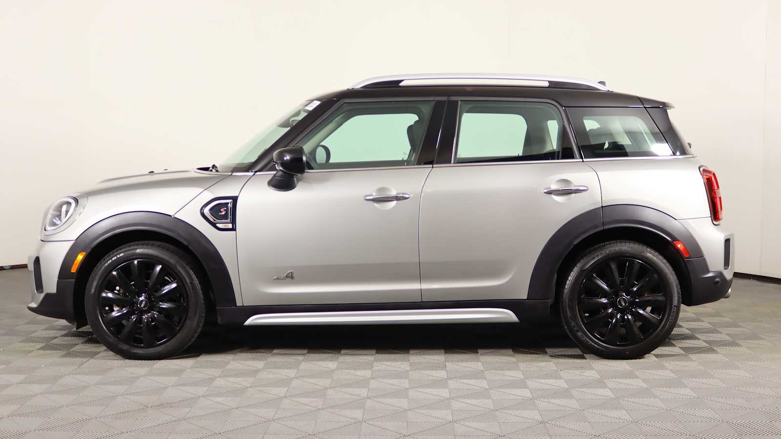 2023 Mini Countryman S ALL4 photo 4