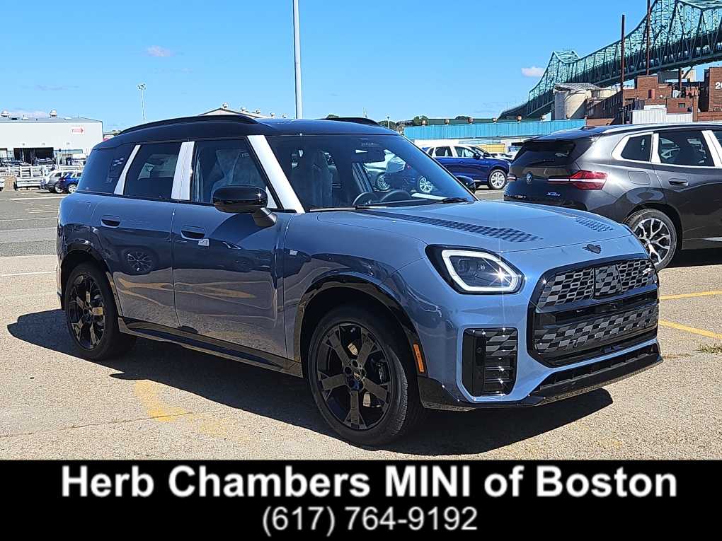 2026 MINI Countryman S's photo