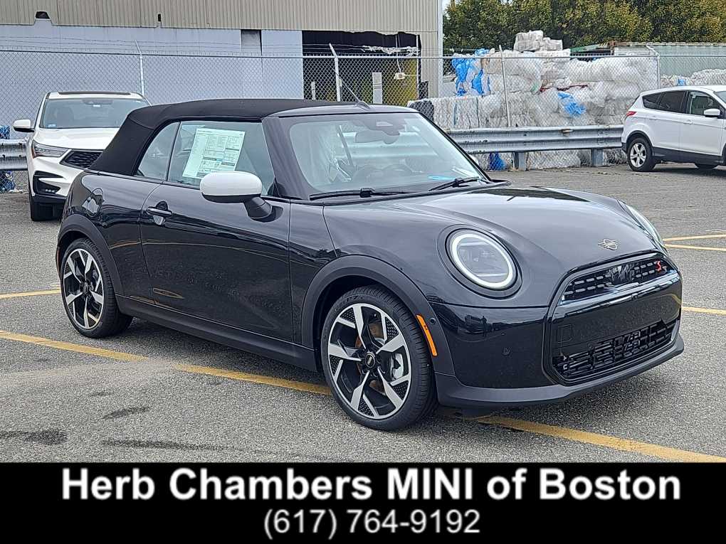 2026 MINI Convertible S's photo
