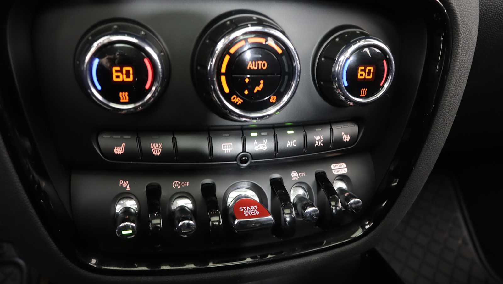 used 2023 MINI Clubman car, priced at $28,636