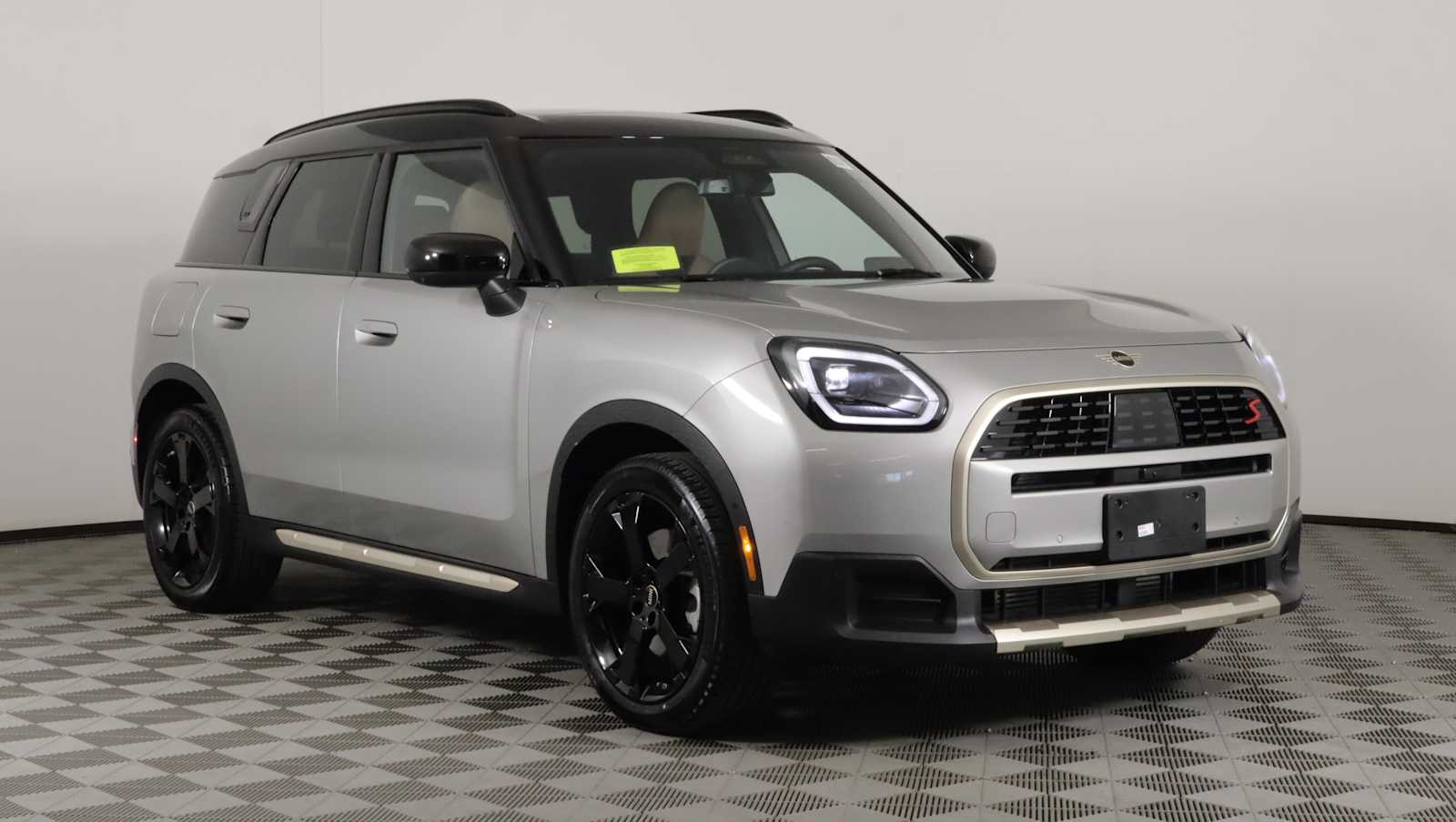 2025 MINI Countryman S ALL4's photo