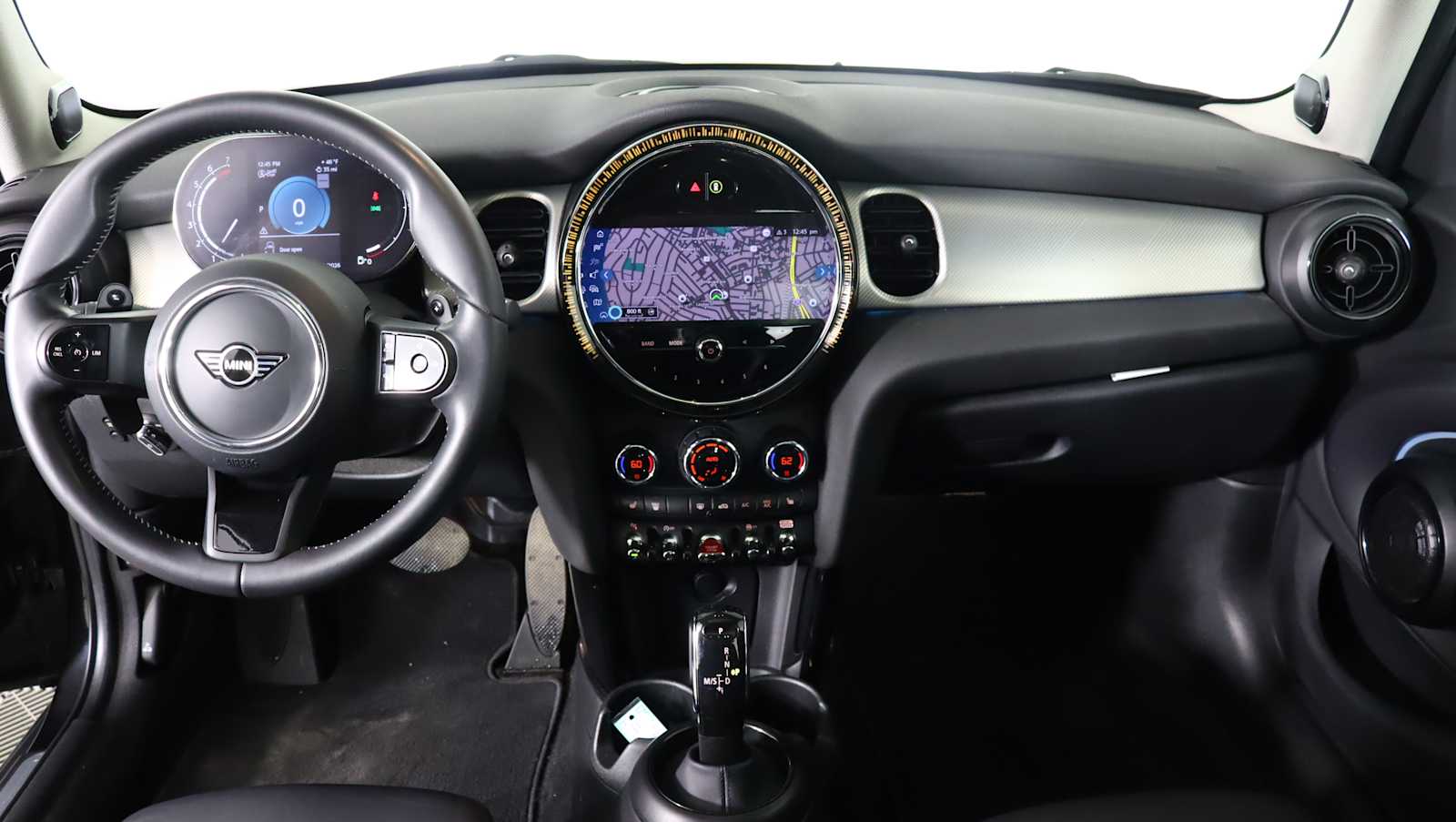 used 2023 MINI Hardtop 4 Door car, priced at $26,035