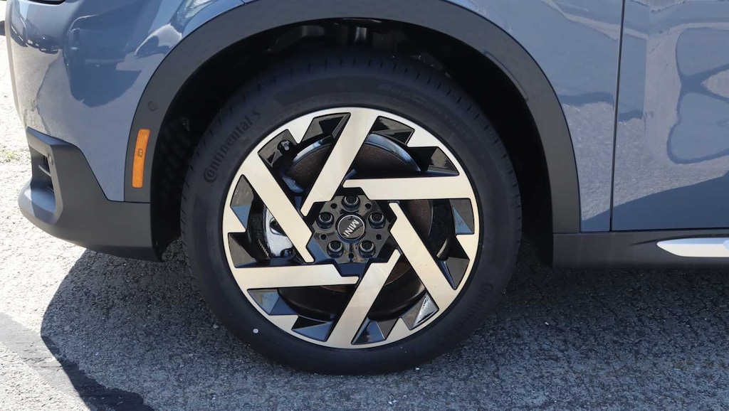 New 2026 MINI Countryman Iconic SUV