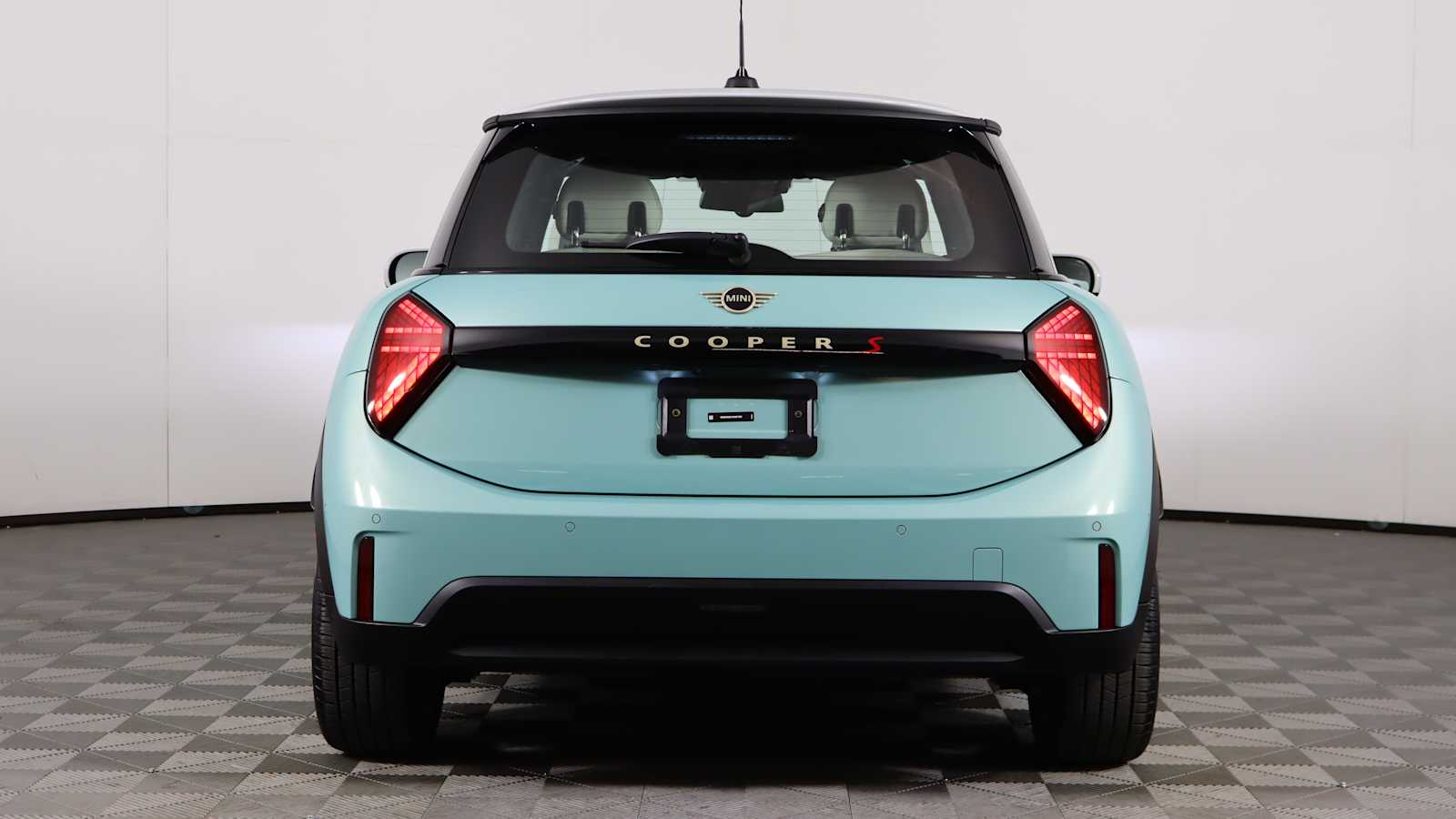 used 2025 MINI Hardtop 2 Door car, priced at $29,821