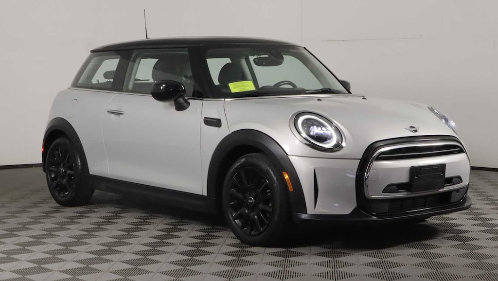 Used 2022 MINI Hardtop 2 Door Cooper Hatchback