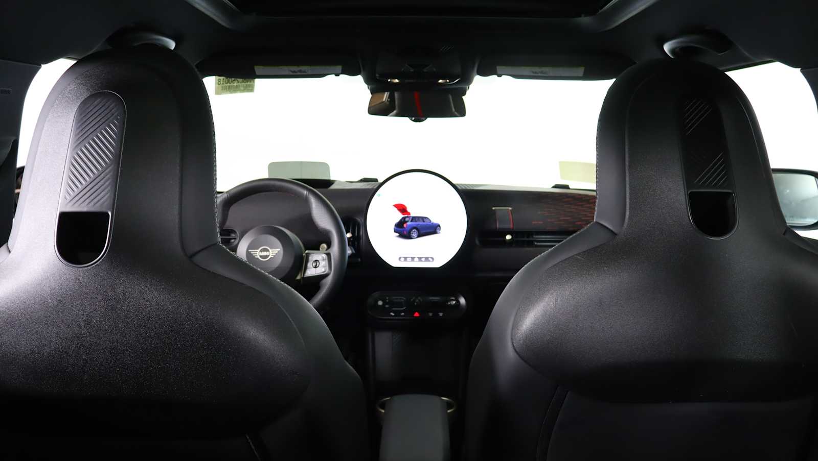 used 2025 MINI Hardtop 4 Door car, priced at $33,038