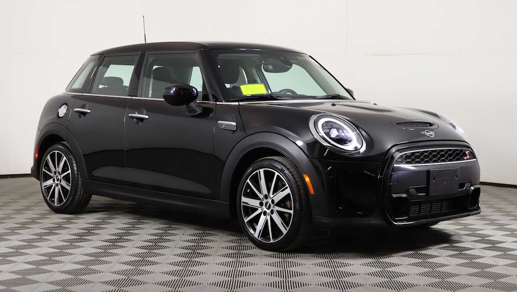 Certified 2023 MINI Hardtop 4 Door Cooper S Hatchback