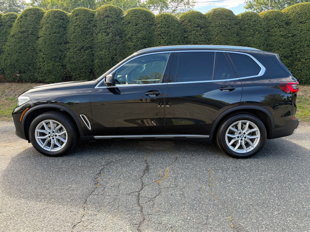Used 2021 BMW X5 xDrive40i SUV