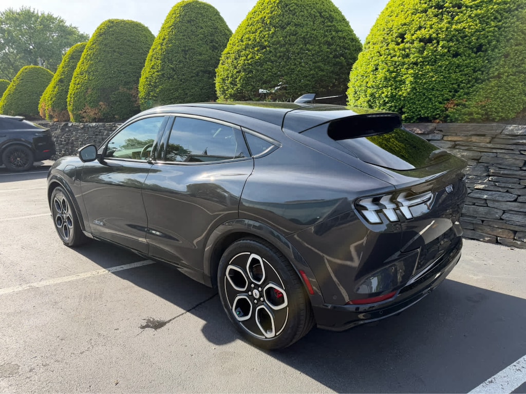 Used 2022 Ford Mustang Mach-E GT SUV
