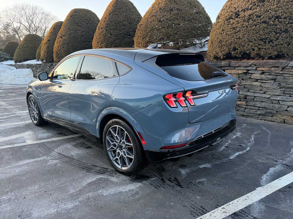 Used 2024 Ford Mustang Mach-E GT SUV