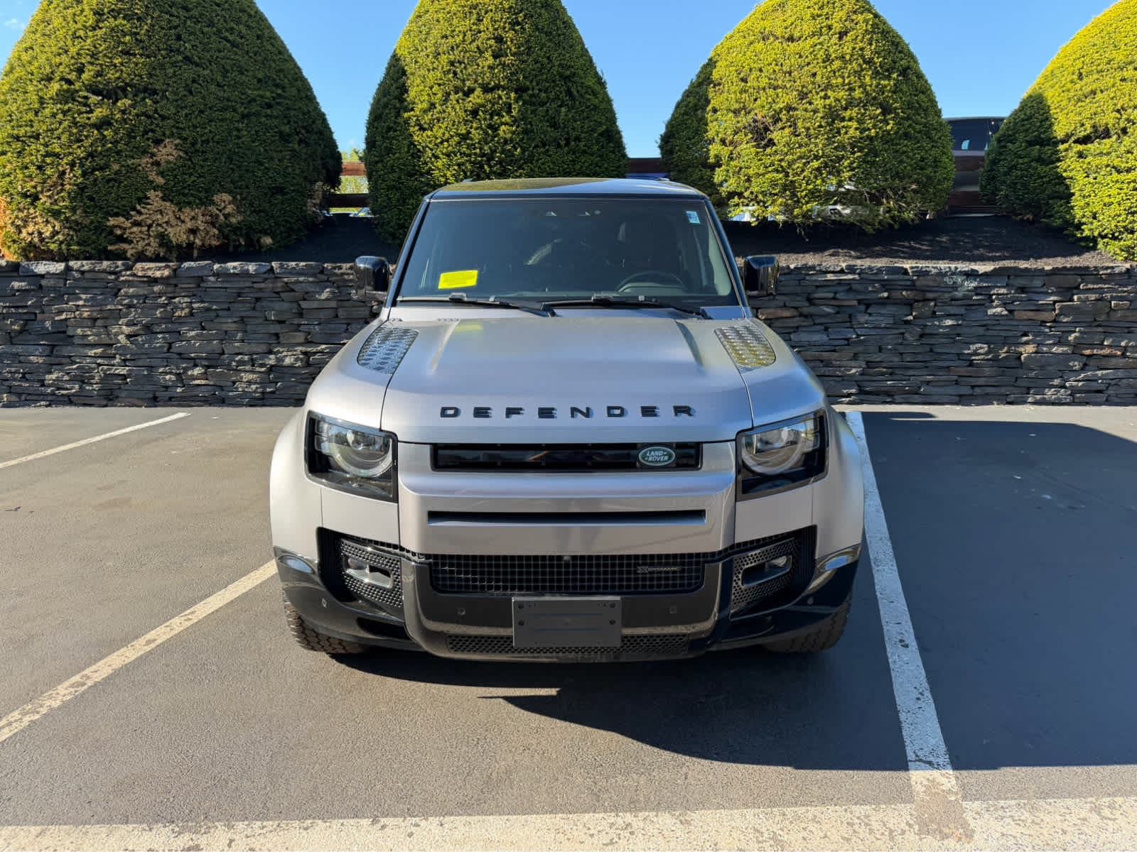 2023 Land Rover Defender X-Dynamic SE - Photo 10