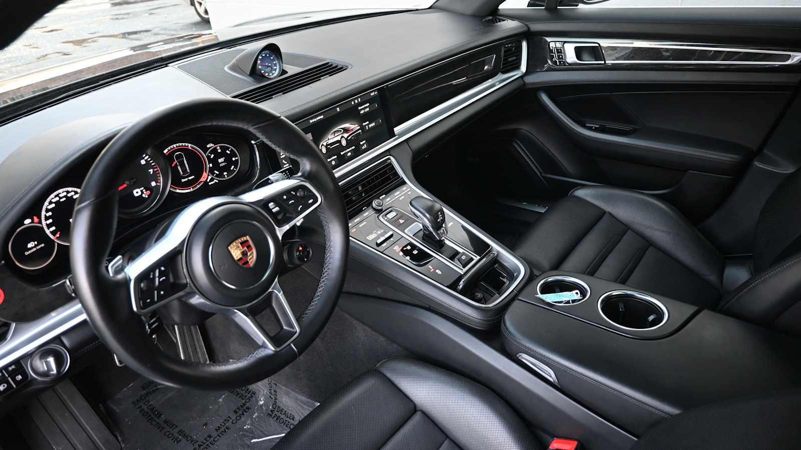 2018 Porsche Panamera 4S photo 4