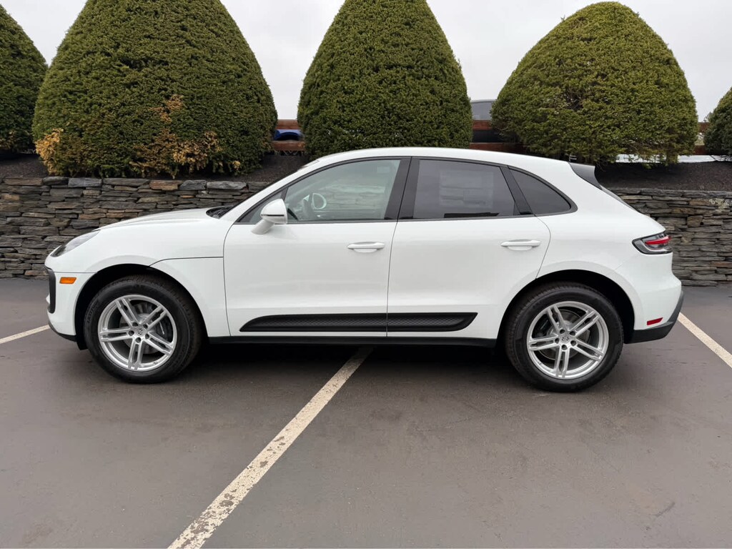 New 2026 Porsche Macan SUV