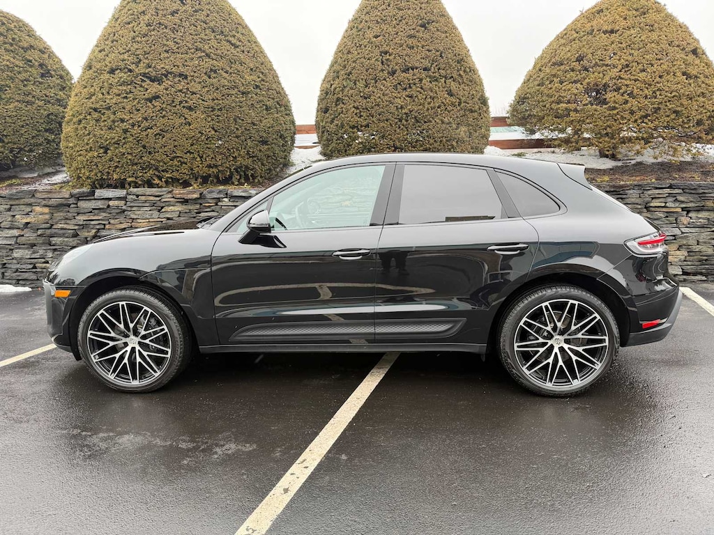 Certified 2025 Porsche Macan SUV