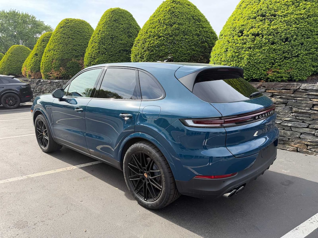 Certified 2025 Porsche Cayenne E-Hybrid SUV