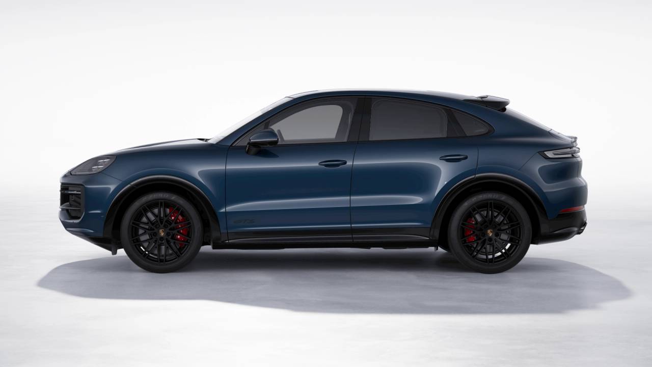 2026 Porsche Cayenne GTS Coupe photo 2