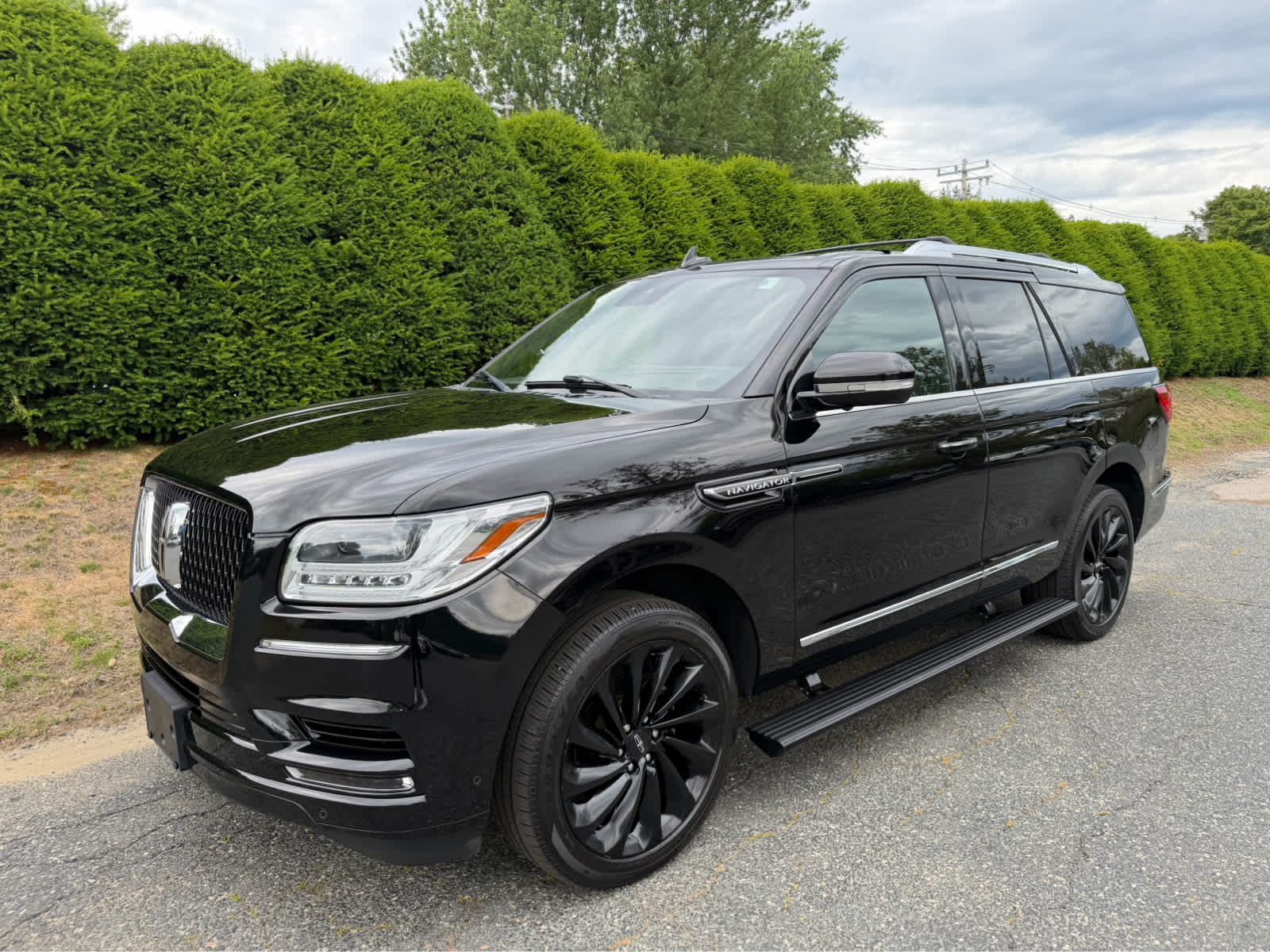 Infinite Black 2020 Lincoln Navigator SUV / Crossover Four-Wheel Drive Automatic