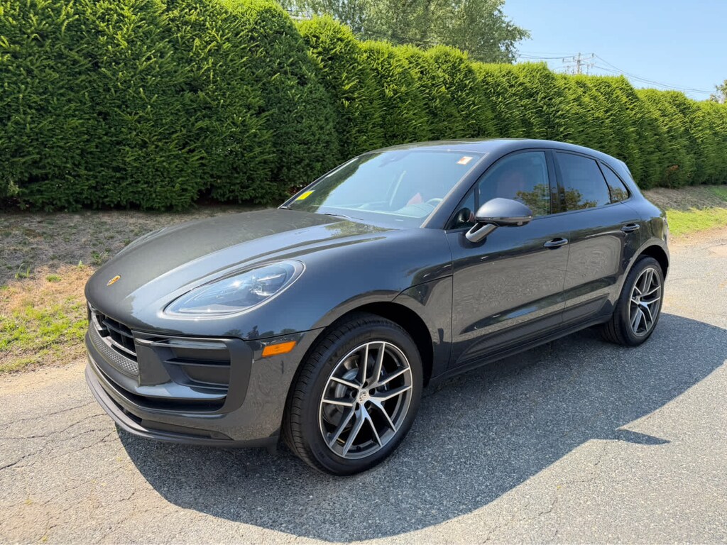 New 2026 Porsche Macan SUV