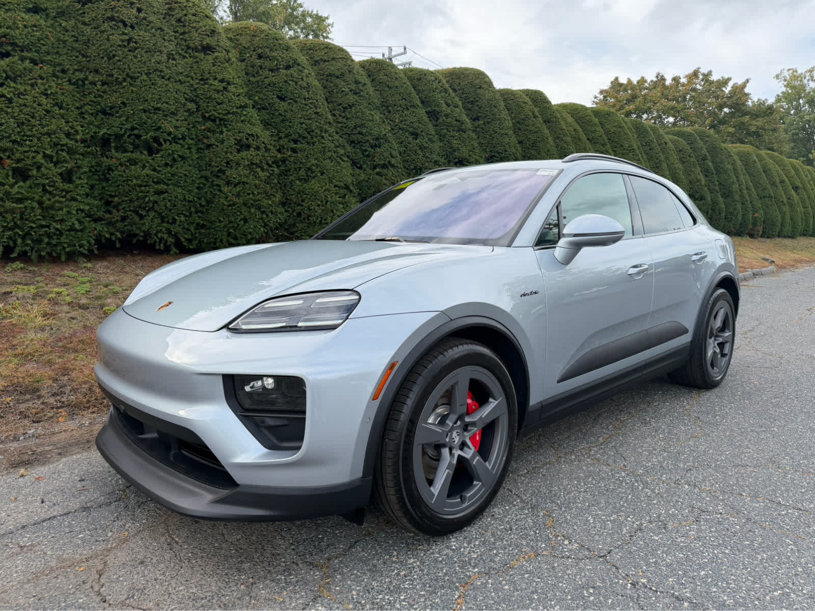 Porsche Macan Electric