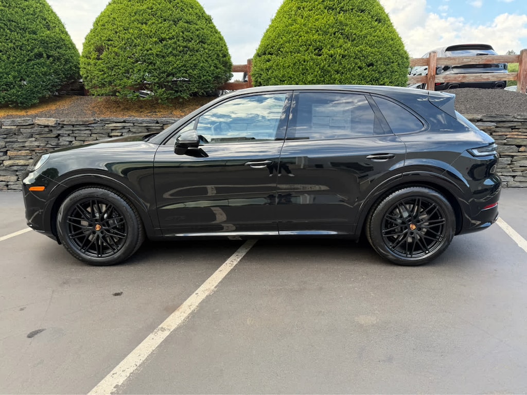 New 2026 Porsche Cayenne GTS SUV