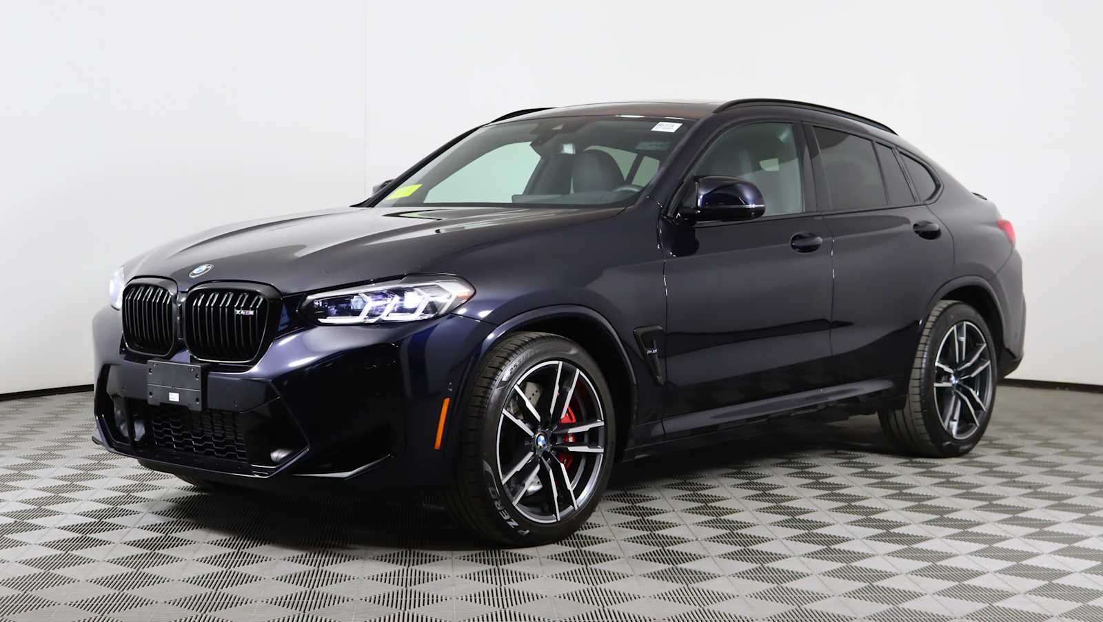 2025 BMW X4 M -'s photo
