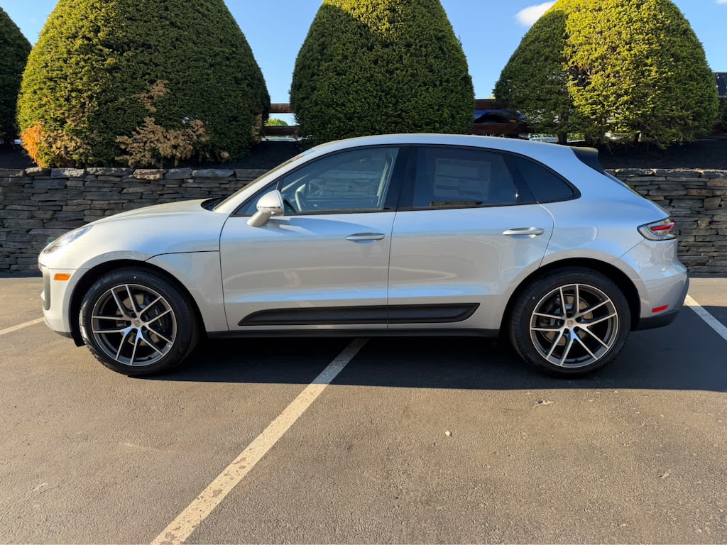 New 2026 Porsche Macan SUV