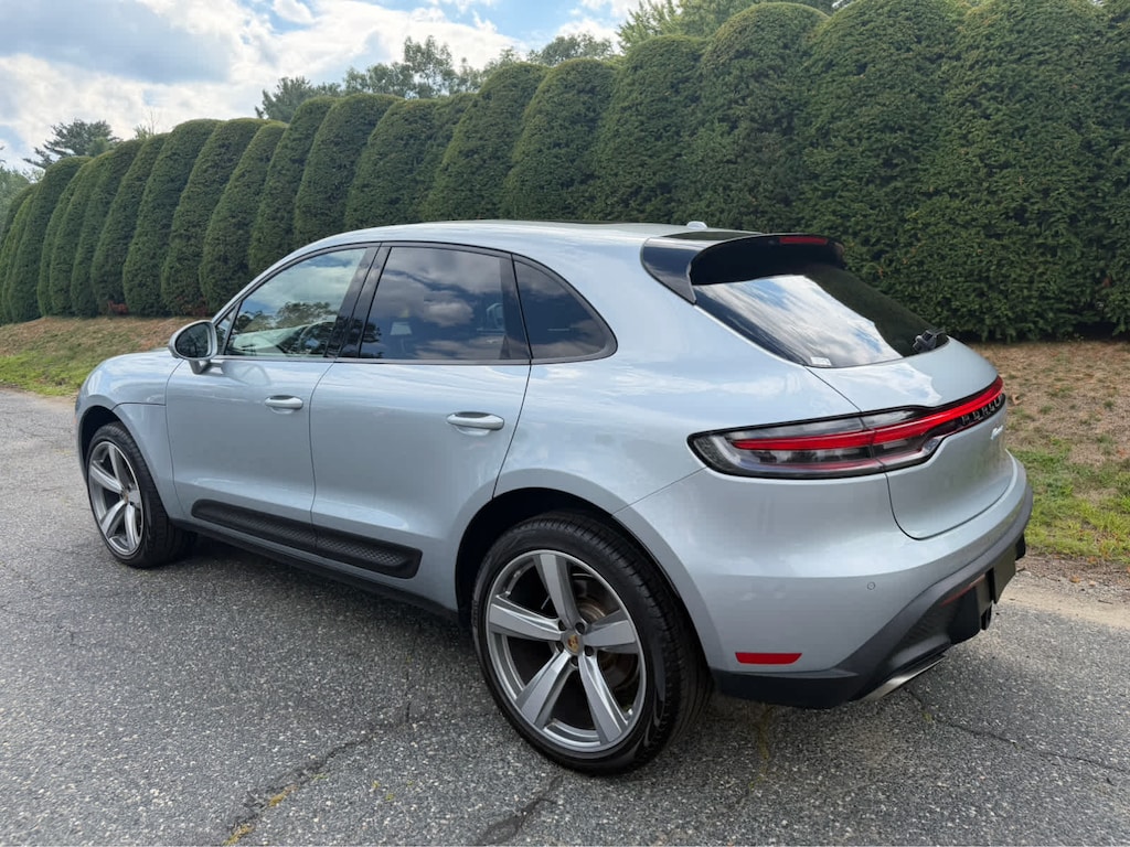 Used 2023 Porsche Macan SUV