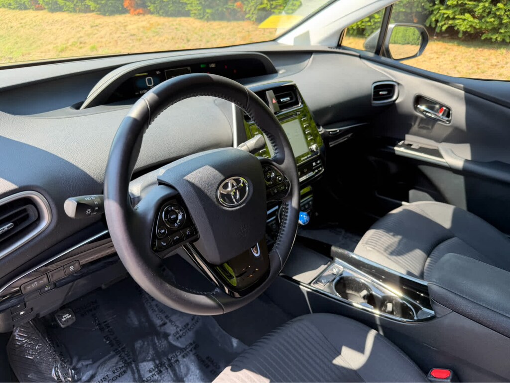 Used 2021 Toyota Prius Prime LE Hatchback